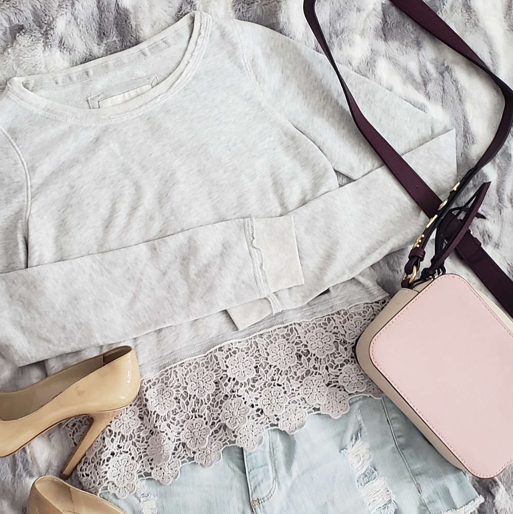 💚 5/20$ Lace bottom cream top